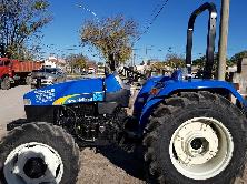 Un nuevo tractor se  suma a la flota municipal